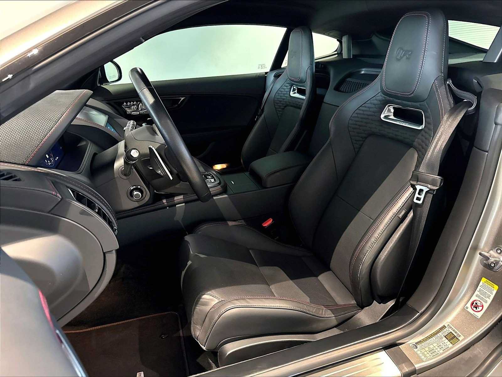 Used 2023 Jaguar F-TYPE R AWD/4WD image 9