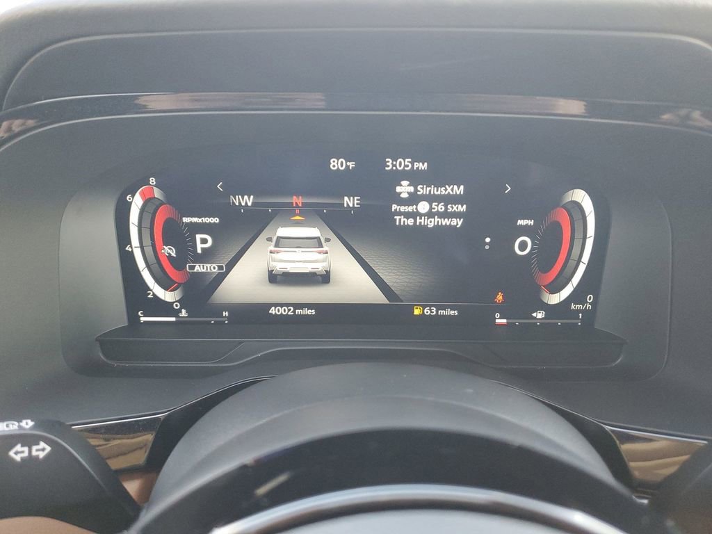 Used 2025 Nissan Pathfinder Platinum image 38