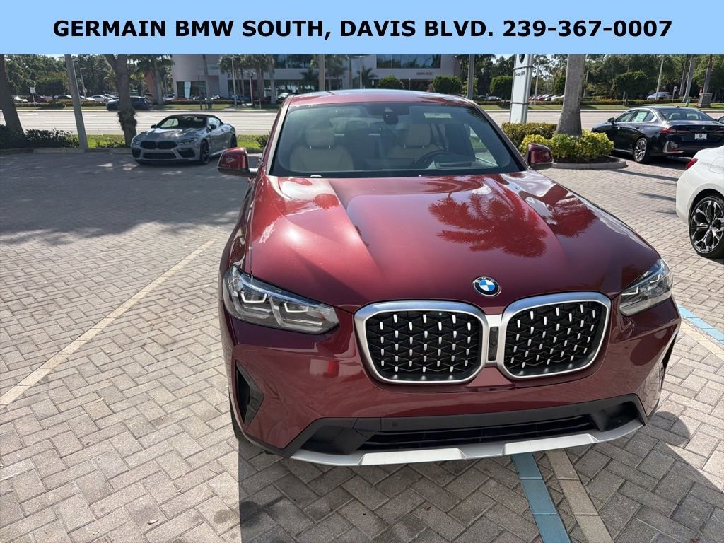 Certified 2023 BMW X4 xDrive30i w/ Premium Package image 7