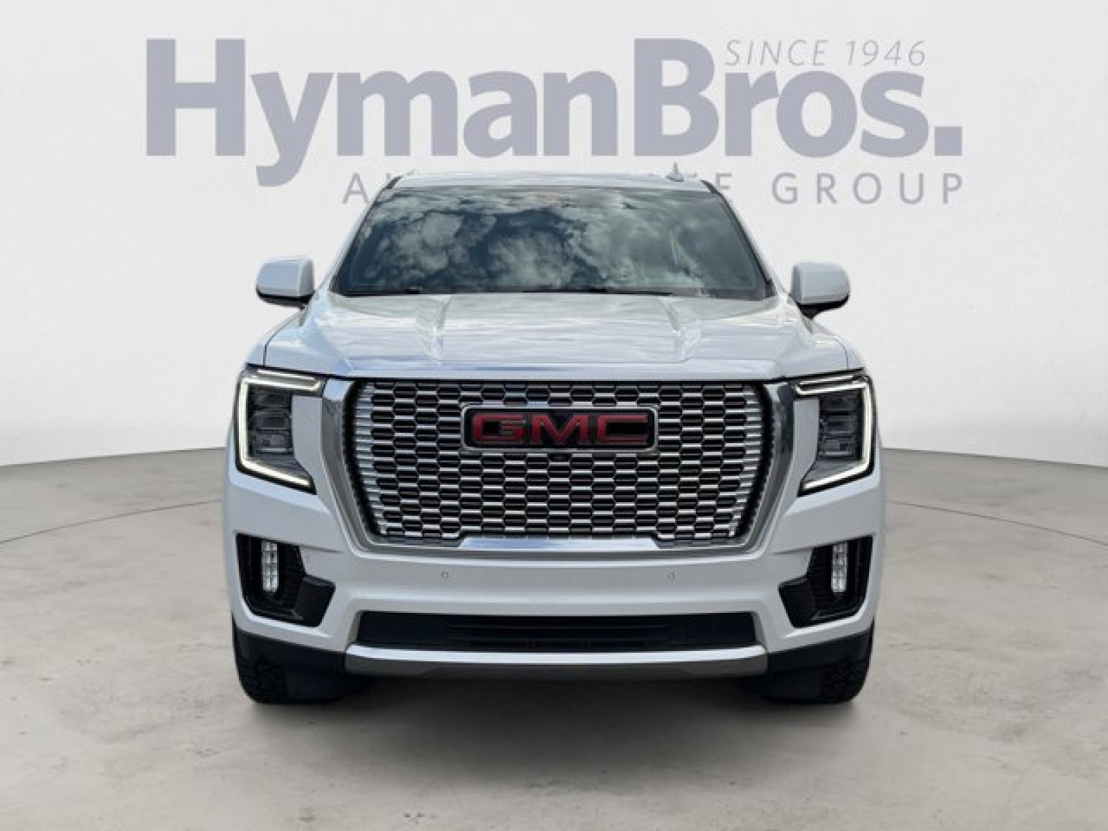 Used 2021 GMC Yukon Denali w/ LPO, Illumination Package AWD/4WD image 8