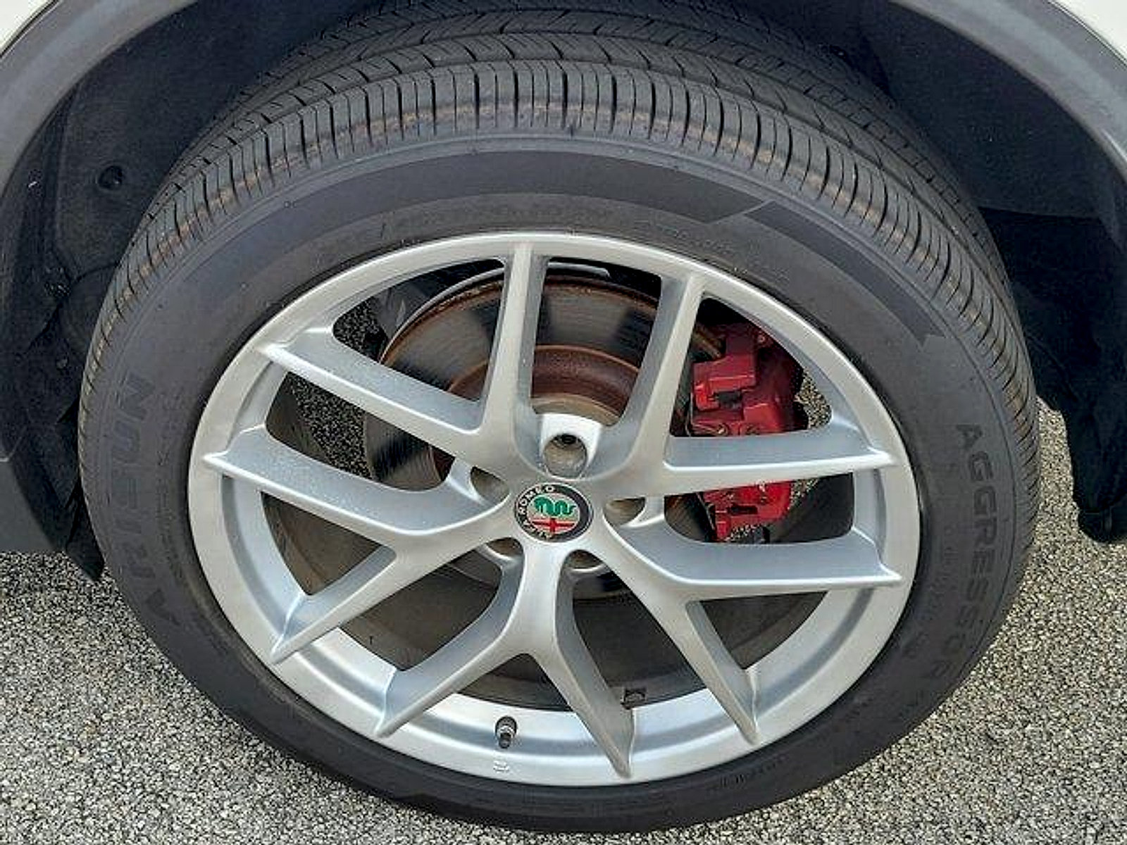 Used 2018 Alfa Romeo Stelvio Ti Sport AWD/4WD image 10