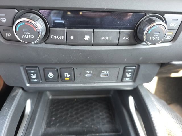 Used 2024 Nissan Frontier SV w/ SV Convenience Package image 18