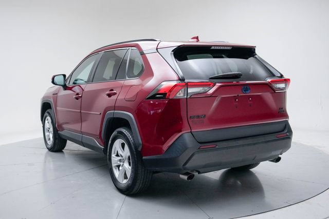 Used 2021 Toyota RAV4 XLE w/ Convenience Package AWD/4WD image 6