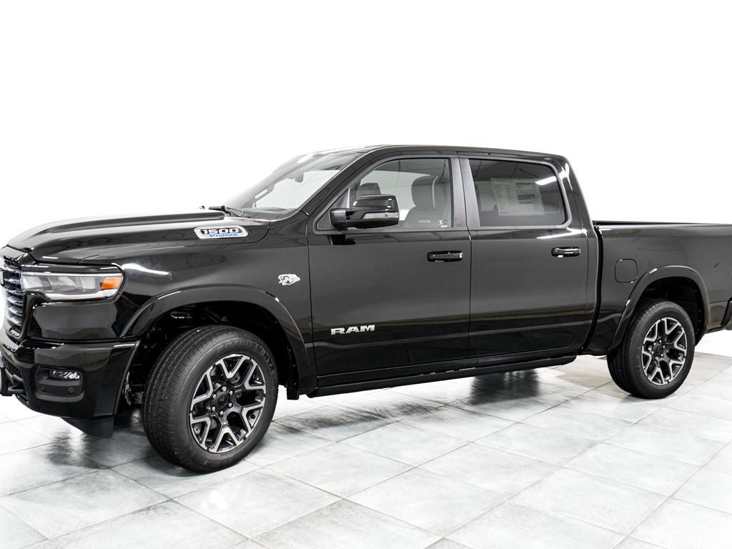 New 2027 RAM 1500 Laramie w/ Laramie Preferred Package AWD/4WD image 4