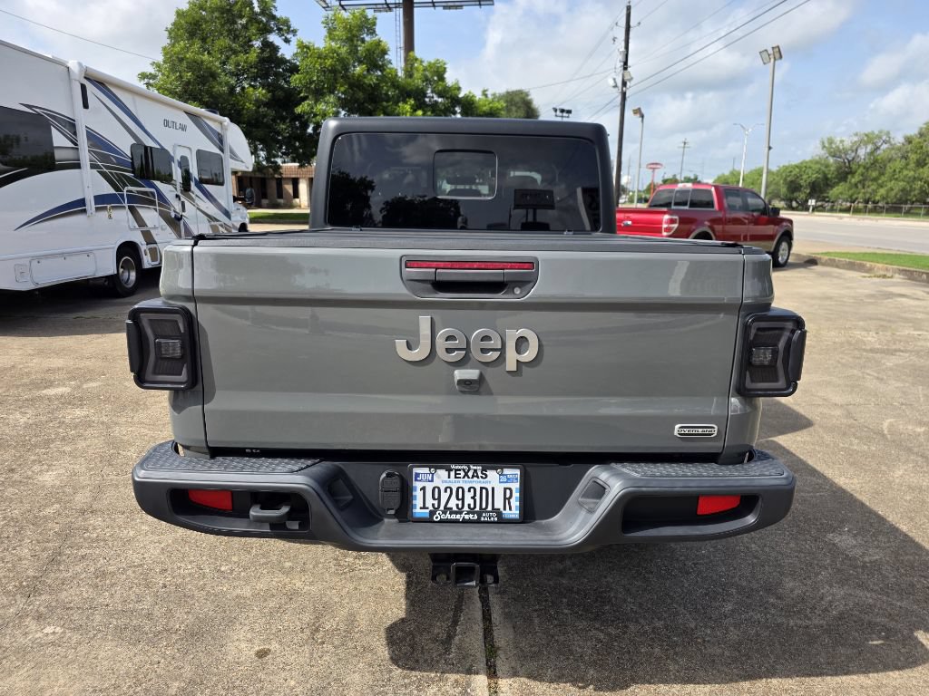 Used 2022 Jeep Gladiator Overland w/ Popular Equipment Package AWD/4WD image 7