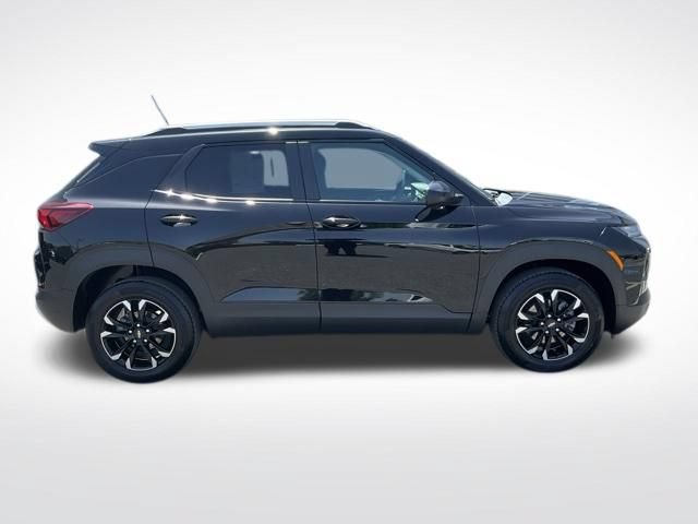 Used 2023 Chevrolet TrailBlazer LT AWD/4WD image 16