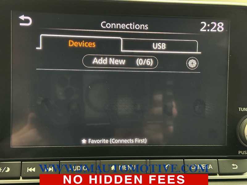 Used 2023 Nissan Rogue S image 25