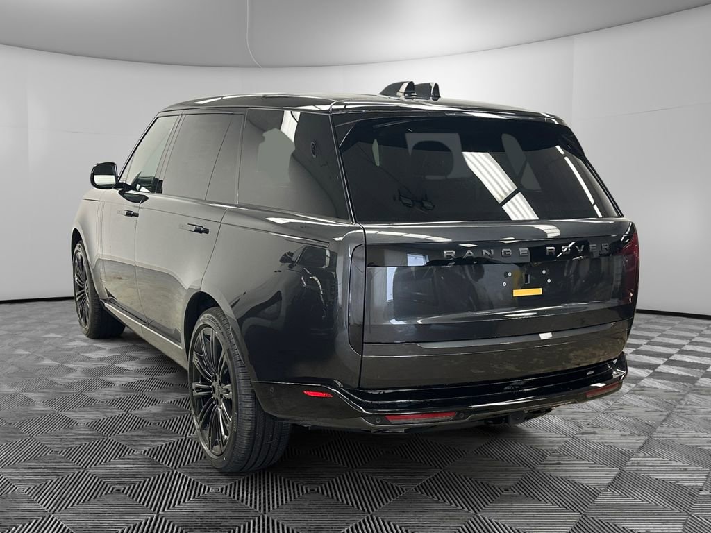 New 2026 Land Rover Range Rover Long Wheelbase SE AWD/4WD image 3