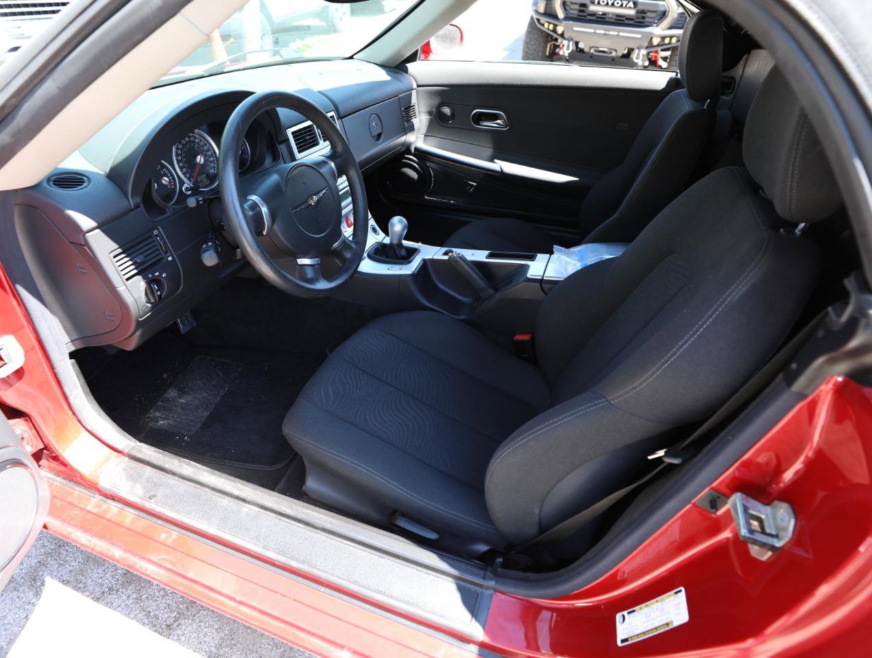 Used 2007 Chrysler Crossfire Convertible w/ Special Edition Group RWD image 13