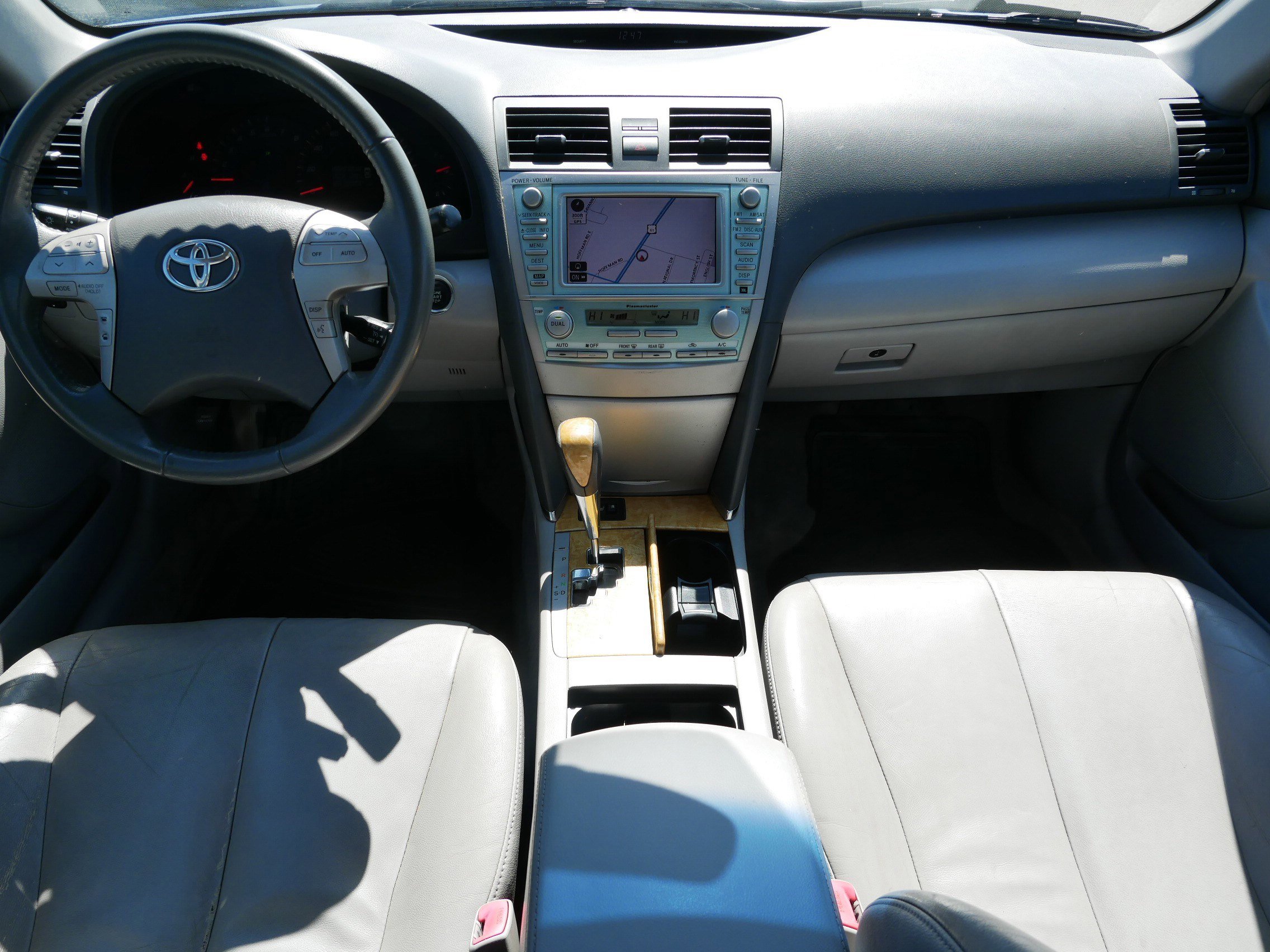 Used 2007 Toyota Camry LE FWD image 10