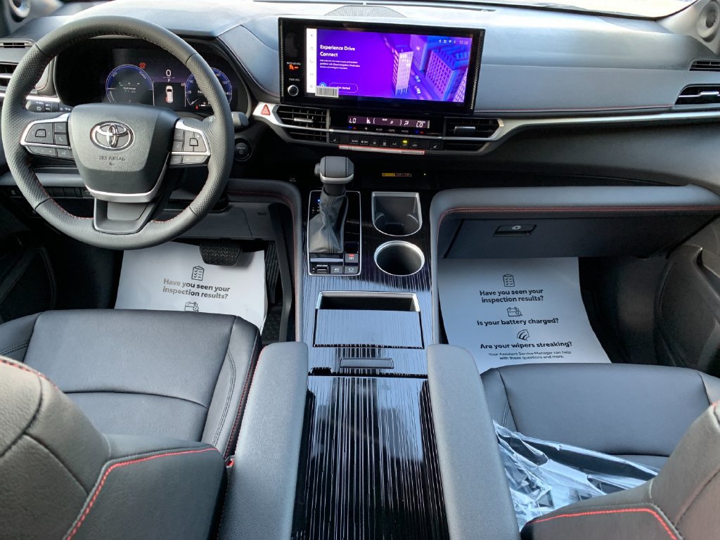 New 2026 Toyota Sienna XSE AWD/4WD image 14