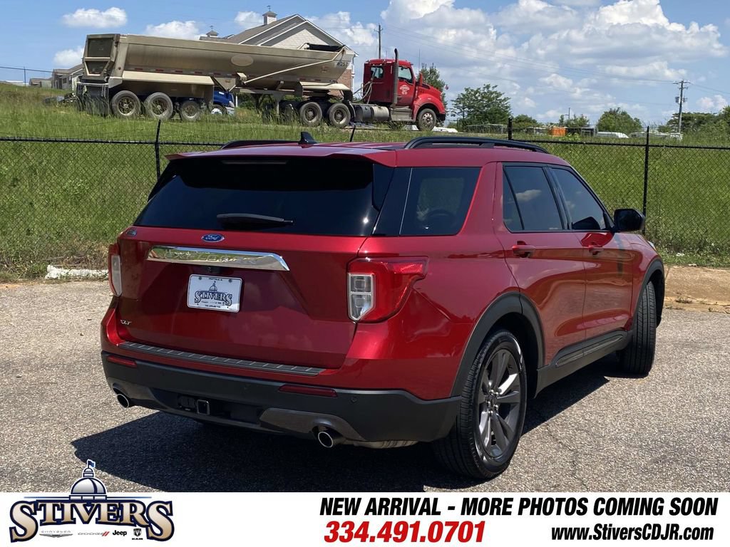 Used 2021 Ford Explorer XLT w/ Equipment Group 202A RWD image 9