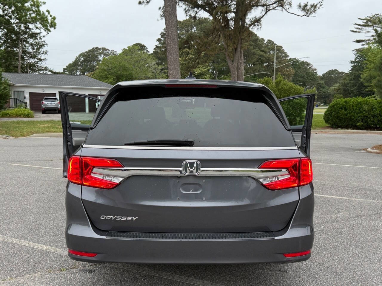 Used 2018 Honda Odyssey EX-L image 11