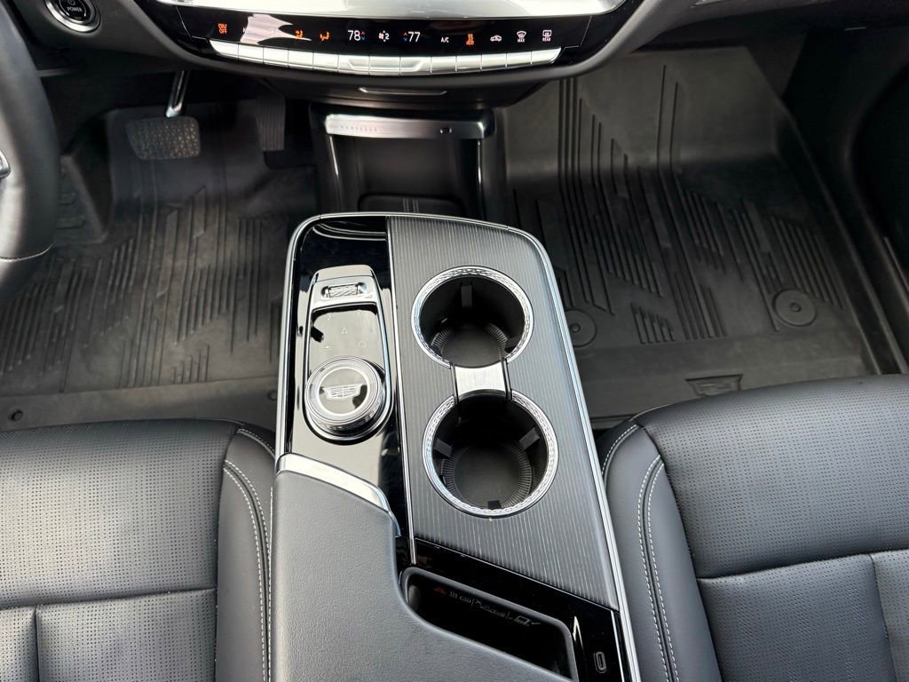 Used 2024 Cadillac Lyriq Luxury w/ LPO, Floor Liner Package AWD/4WD image 26
