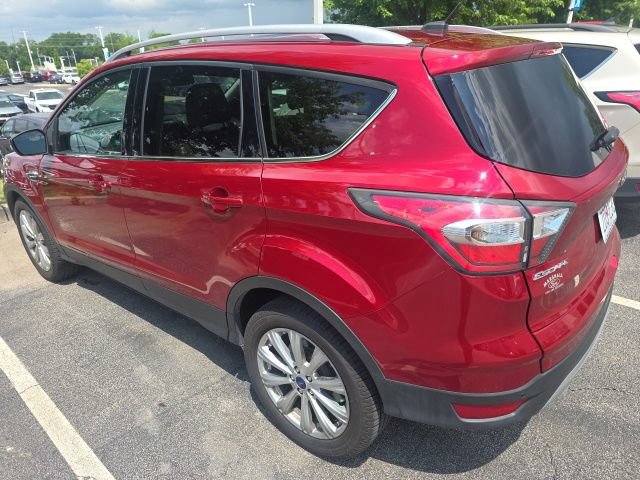 Used 2017 Ford Escape Titanium FWD image 3