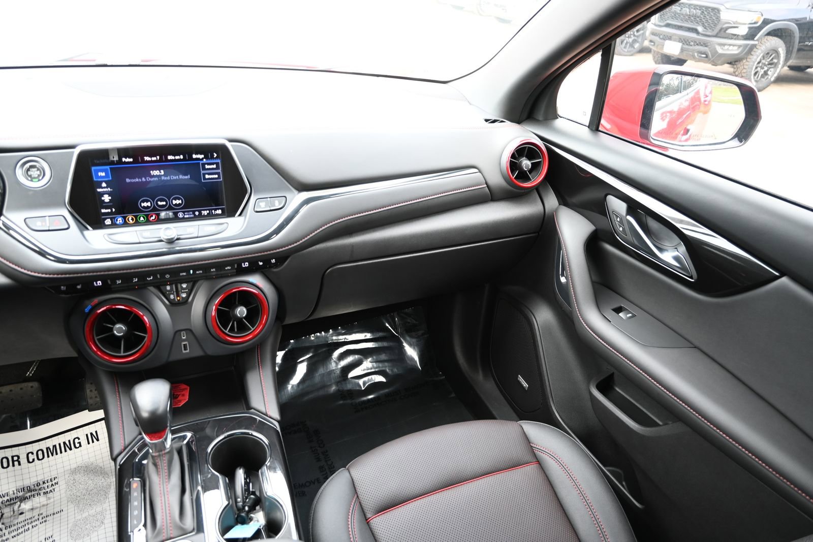 Used 2022 Chevrolet Blazer RS w/ Enhanced Convenience Package image 20