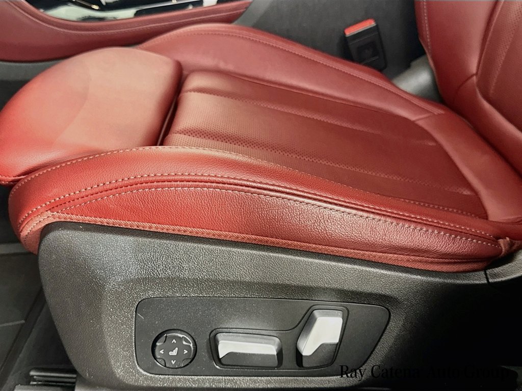 Used 2024 BMW X4 xDrive30i w/ Convenience Package AWD/4WD image 19