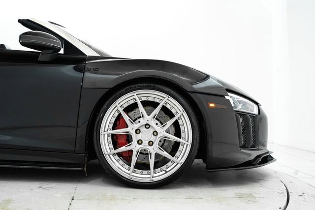 Used 2018 Audi R8 V10 plus image 16