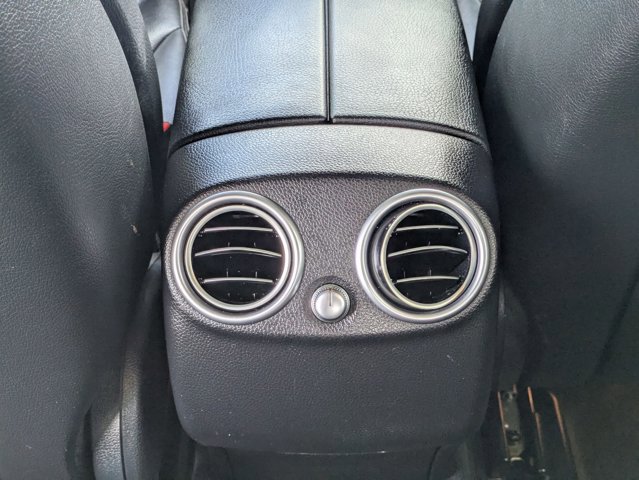 Used 2020 Mercedes-Benz GLC 300 4MATIC image 17