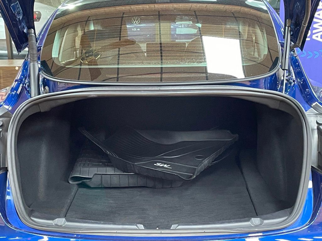 Used 2022 Tesla Model 3 image 17