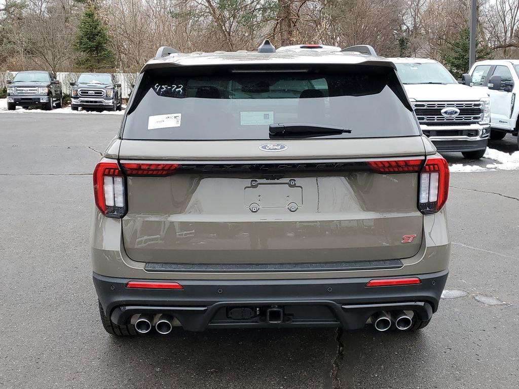 New 2026 Ford Explorer ST w/ Sun And Sound Package image 5