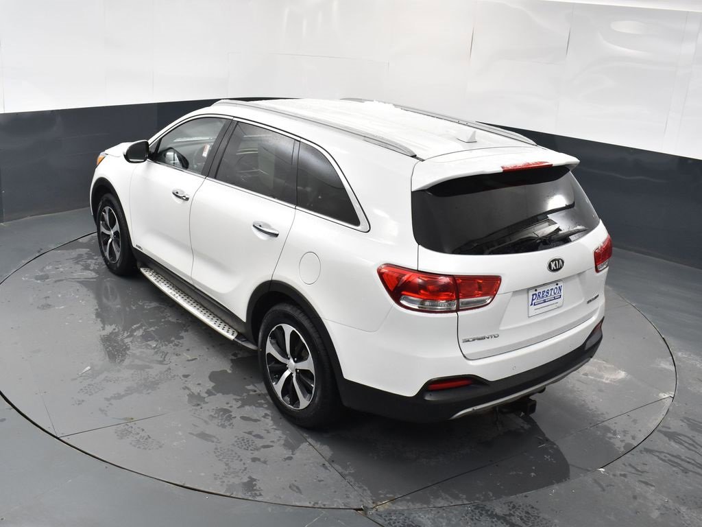 Used 2016 Kia Sorento EX image 35