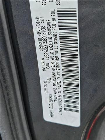 Used 2019 Dodge Grand Caravan SE w/ UConnect Hands-Free Group image 24