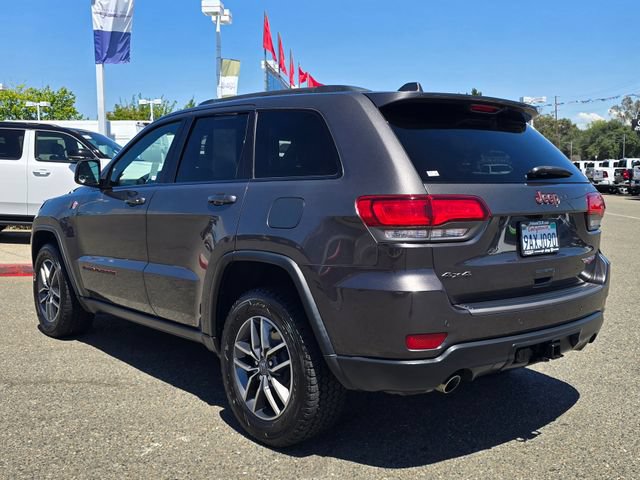 Used 2017 Jeep Grand Cherokee Trailhawk w/ Trailhawk Luxury Group AWD/4WD image 6