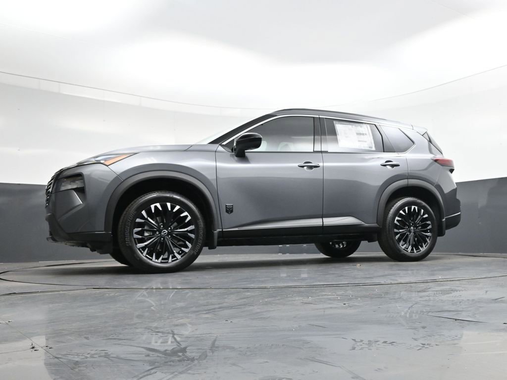 Used 2026 Nissan Rogue Dark Armor AWD/4WD image 38