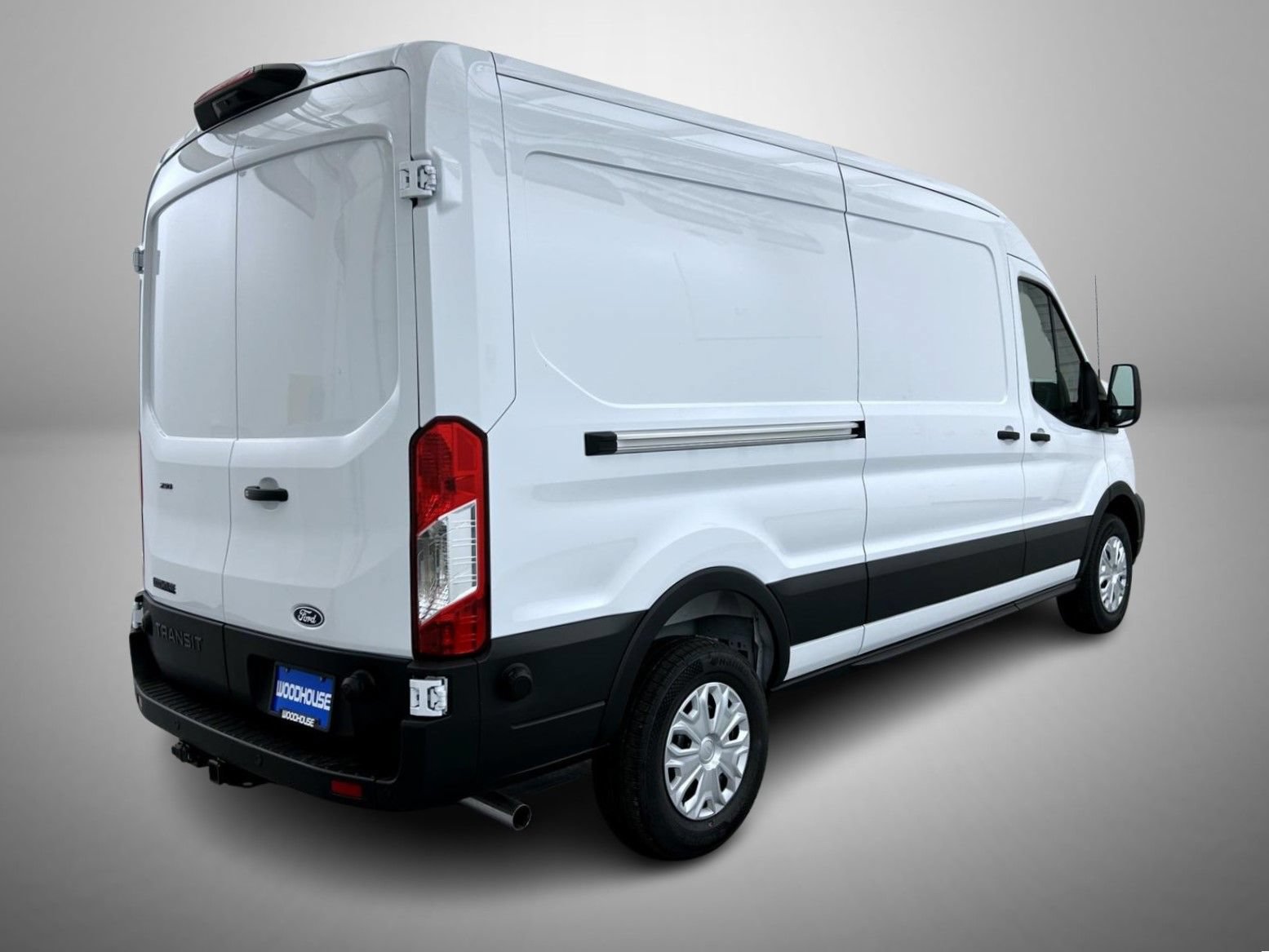 New 2027 Ford Transit 250 148 Medium Roof w/ Load Area Protection Package RWD image 5