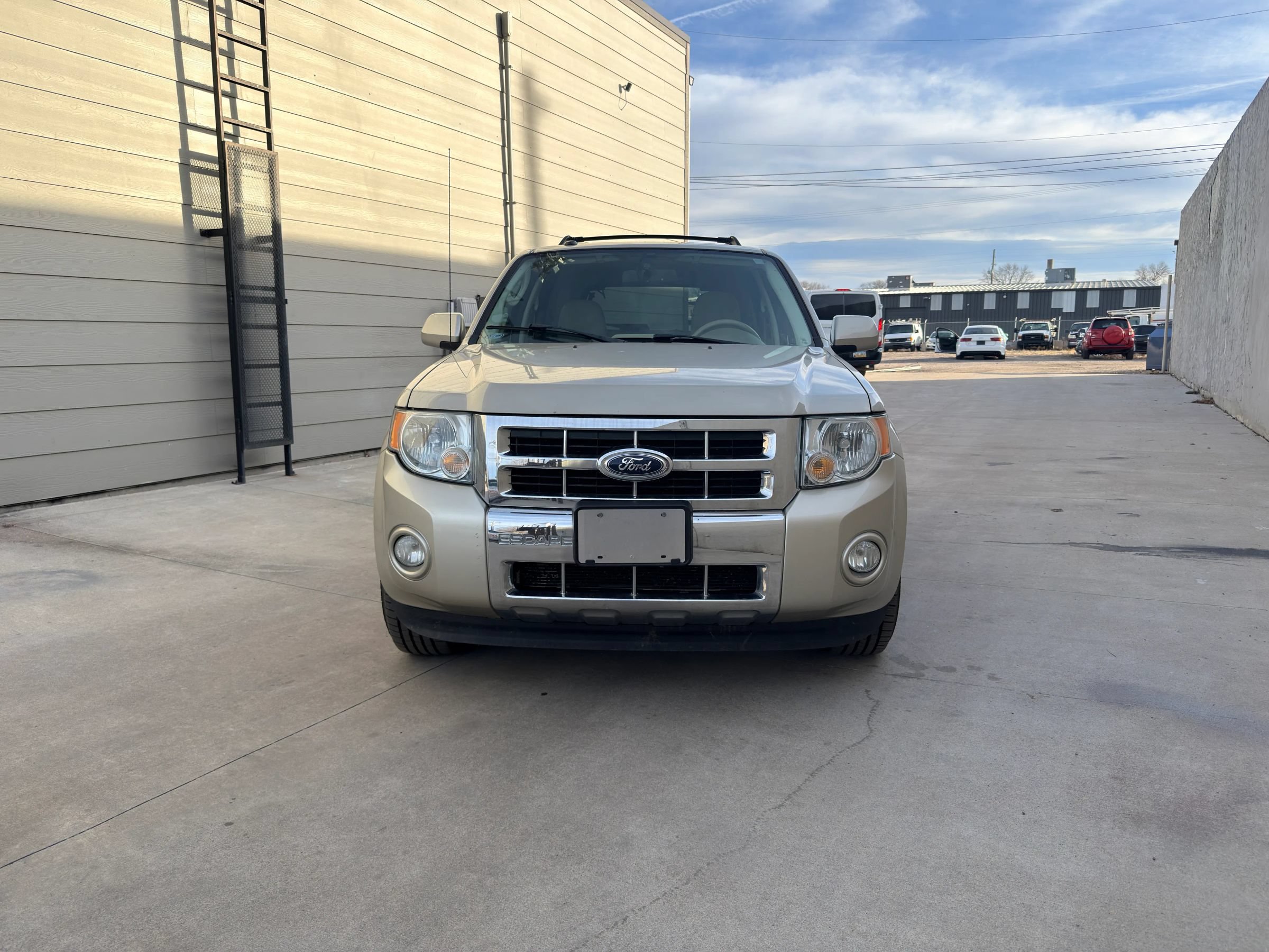 Used 2012 Ford Escape Limited AWD/4WD image 2