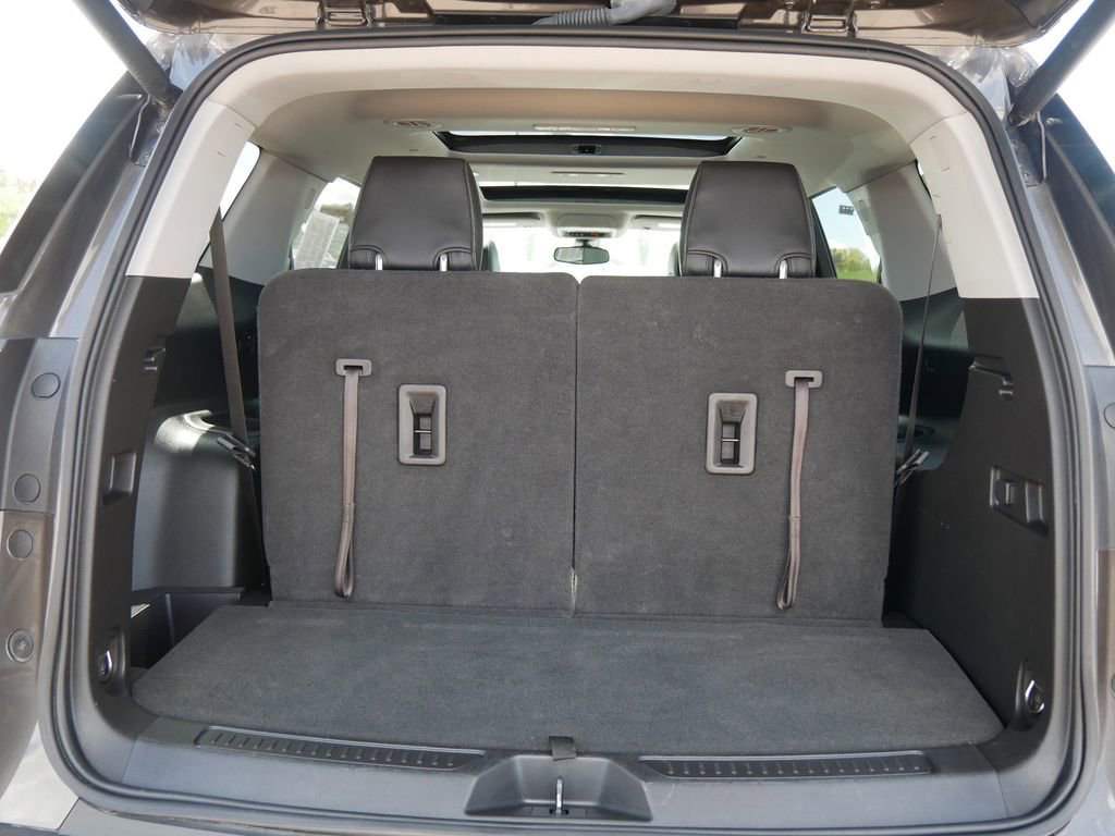 Used 2019 GMC Acadia SLT AWD/4WD image 13