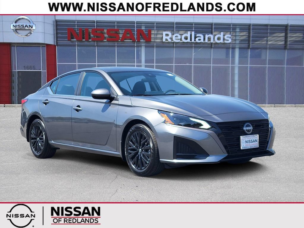 New 2026 Nissan Altima 2.5 SV w/ SV Special Edition Package FWD image 1