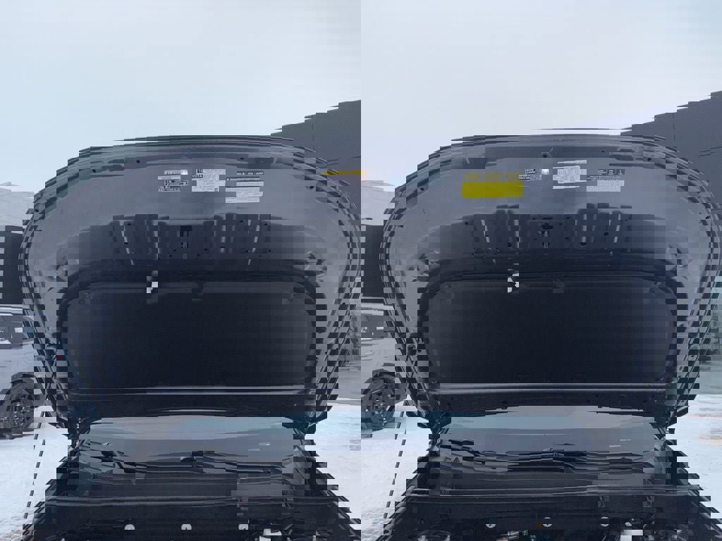 Used 2023 Toyota RAV4 LE image 49