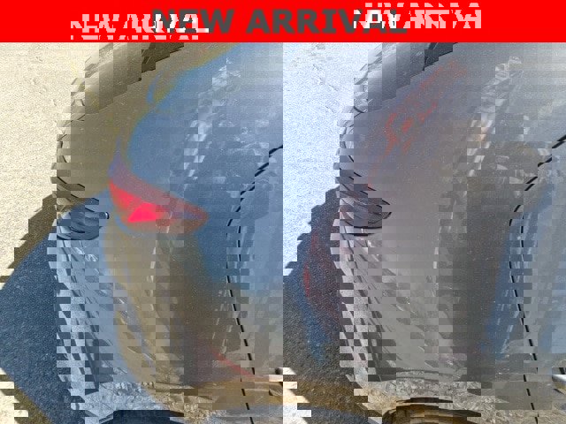 Used 2019 MAZDA MAZDA3 Hatchback w/ Preferred Package image 8