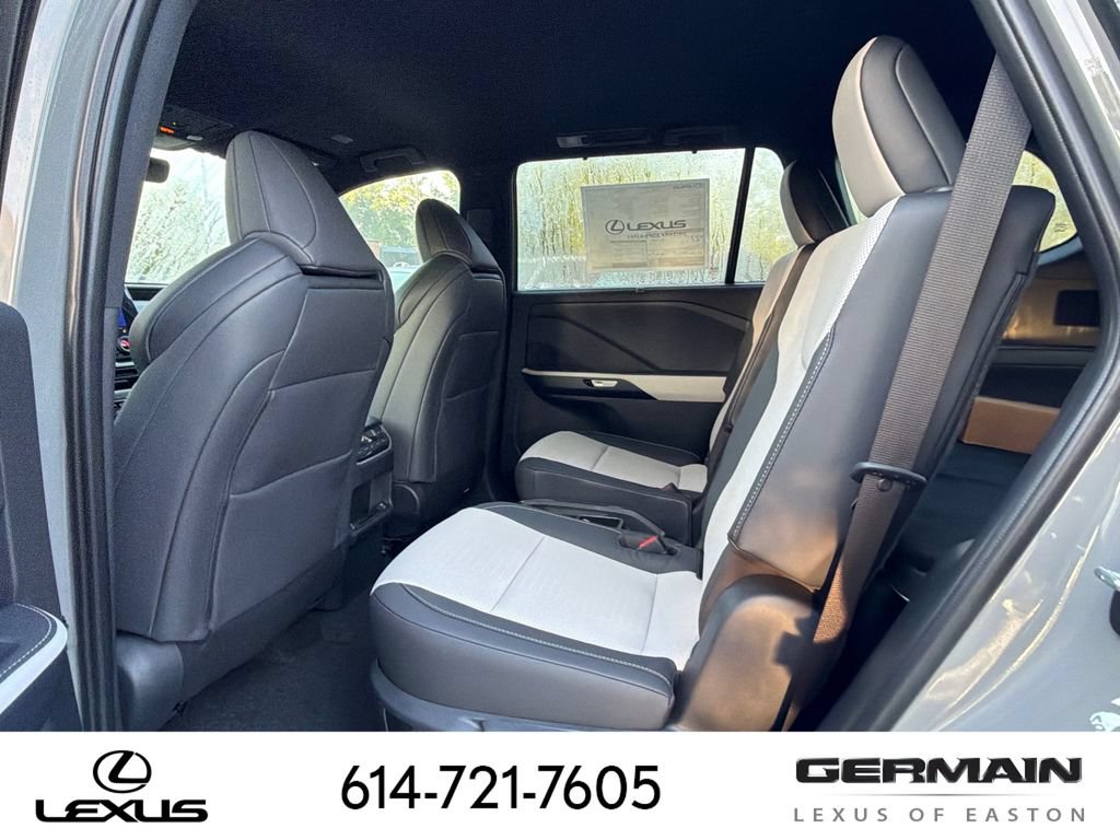 New 2026 Lexus TX 500h AWD w/ Technology Package image 16