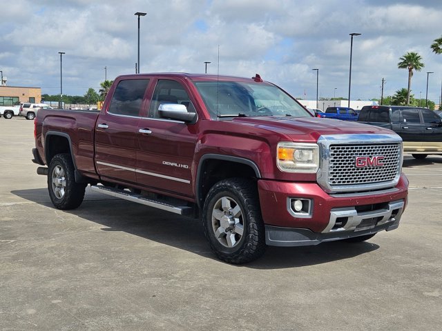 Used 2015 GMC Sierra 2500 Denali w/ Duramax Plus Package image 3