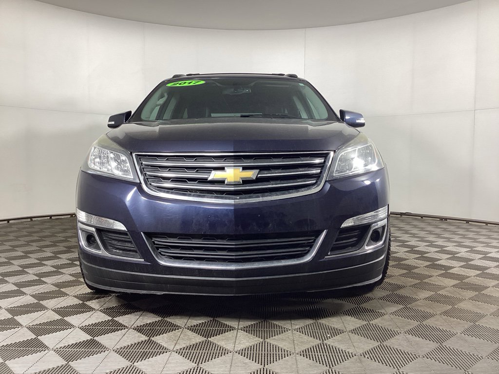 Used 2017 Chevrolet Traverse LT image 6