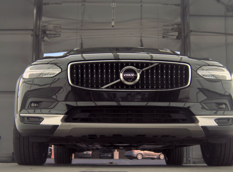 Used 2025 Volvo V90 B6 Cross Country Plus AWD/4WD image 11