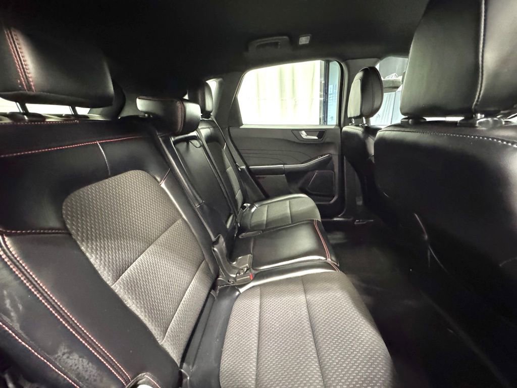 Used 2024 Ford Escape ST-Line FWD image 25