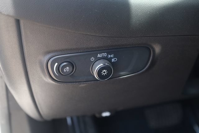 Used 2022 Chevrolet Equinox LT AWD/4WD image 10