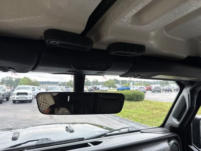Used 2023 Jeep Wrangler Unlimited Sport AWD/4WD image 17