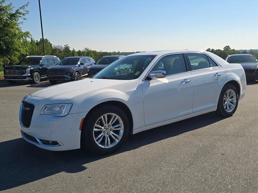 Used 2016 Chrysler 300 C w/ Safetytec Plus Group RWD image 7