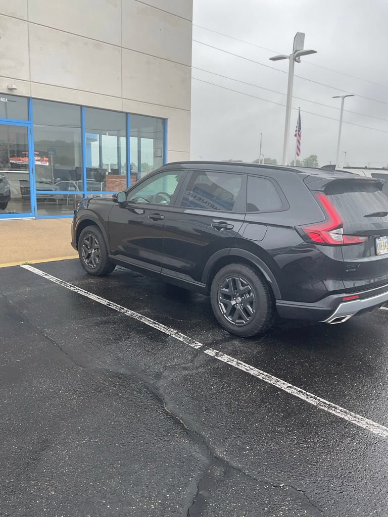 Used 2026 Honda CR-V TrailSport image 5