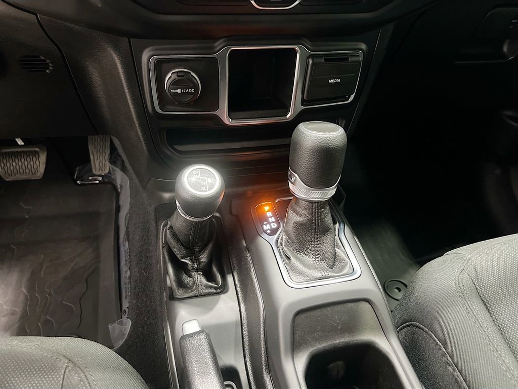 Used 2021 Jeep Gladiator Sport w/ Trailer Tow Package image 24