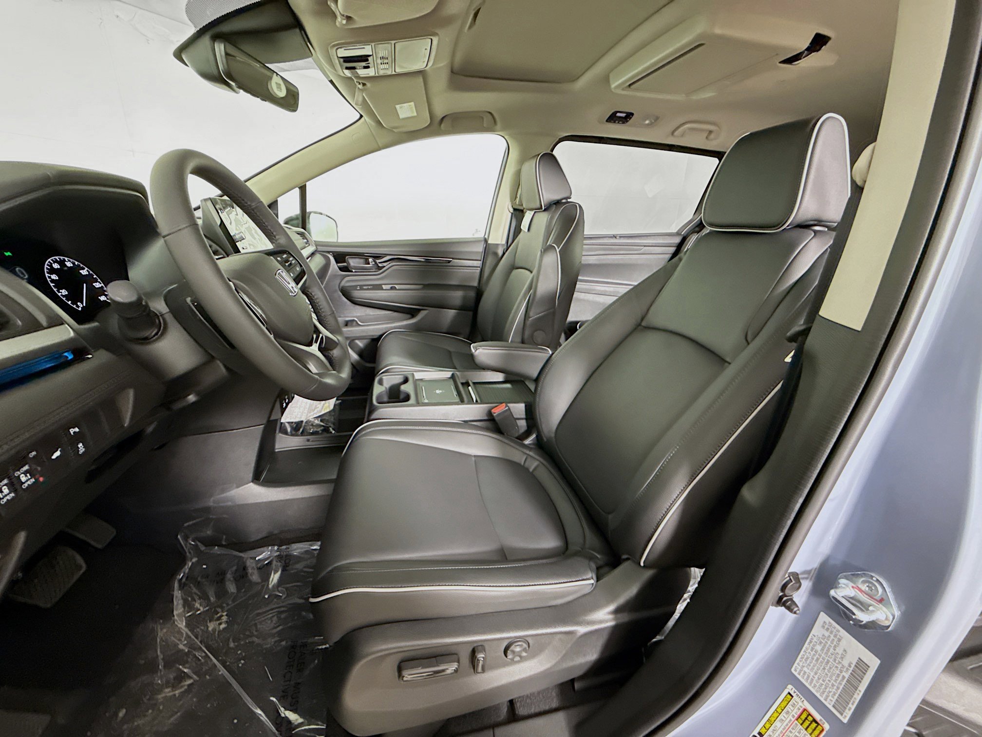 New 2026 Honda Odyssey Touring image 26