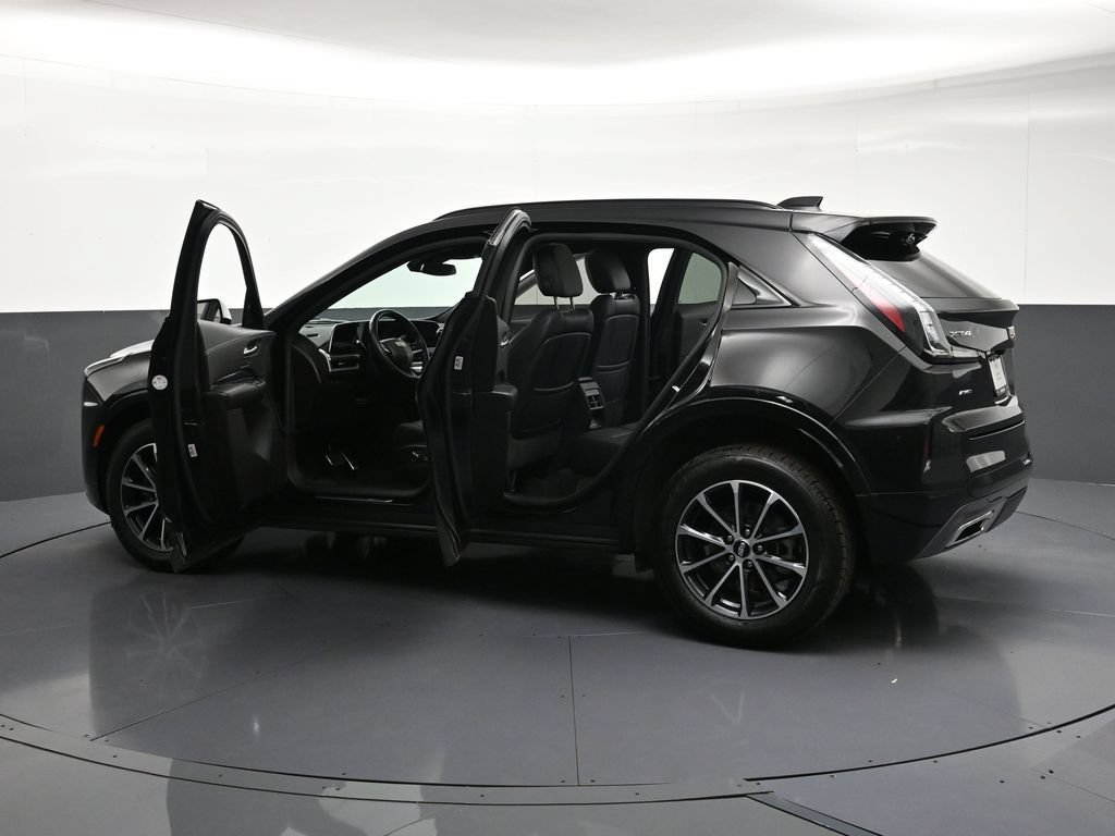 Certified 2024 Cadillac XT4 Sport w/ Cold Weather Package AWD/4WD image 35