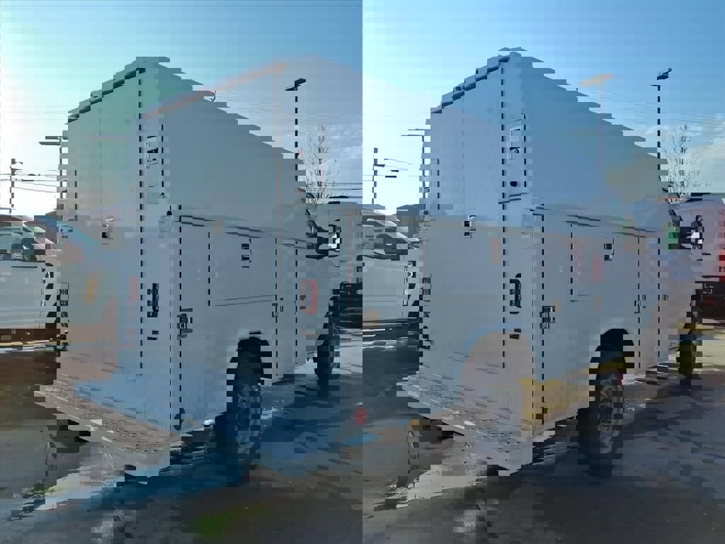 New 2026 Ford E-350 and Econoline 350 Super Duty w/ Power Equipment Group image 6