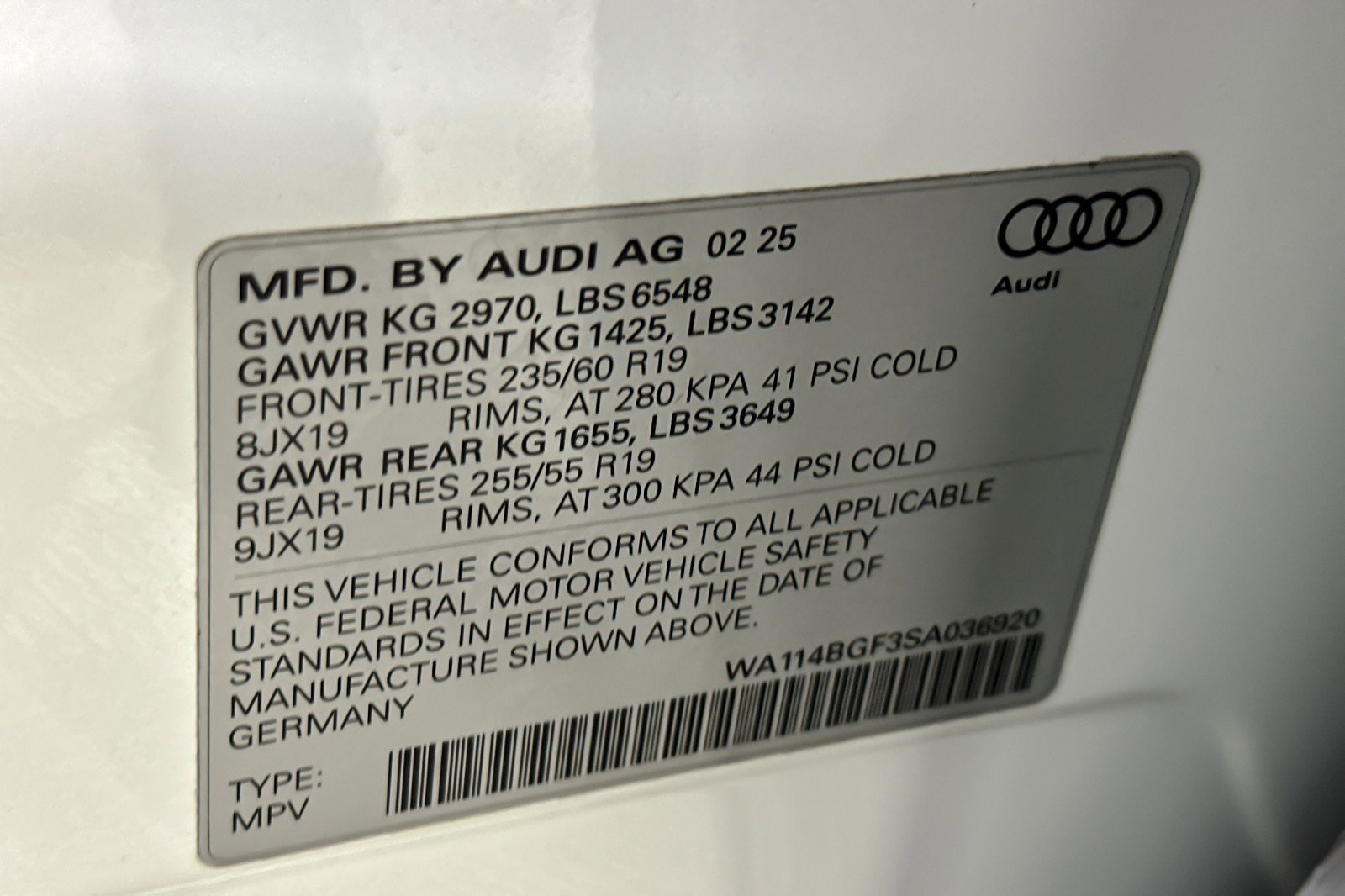 Used 2025 Audi Q6 e-tron Premium w/ Convenience Package image 27