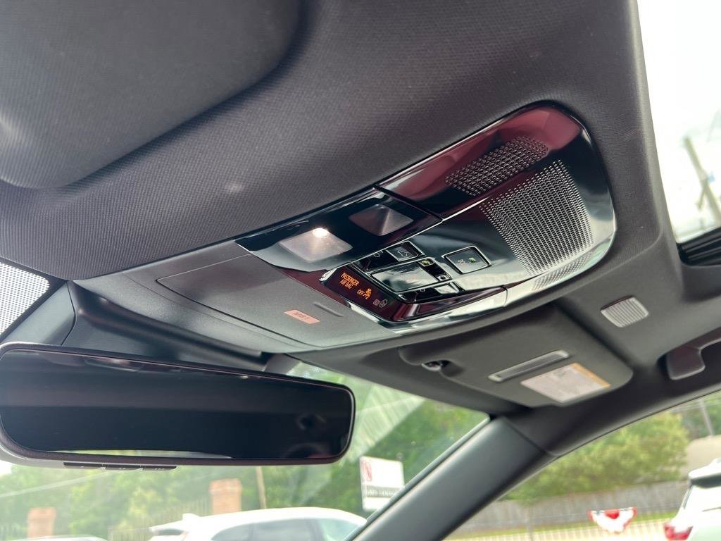 Used 2025 Lexus NX 250 FWD w/ Towing Package (2000 Lbs) image 17